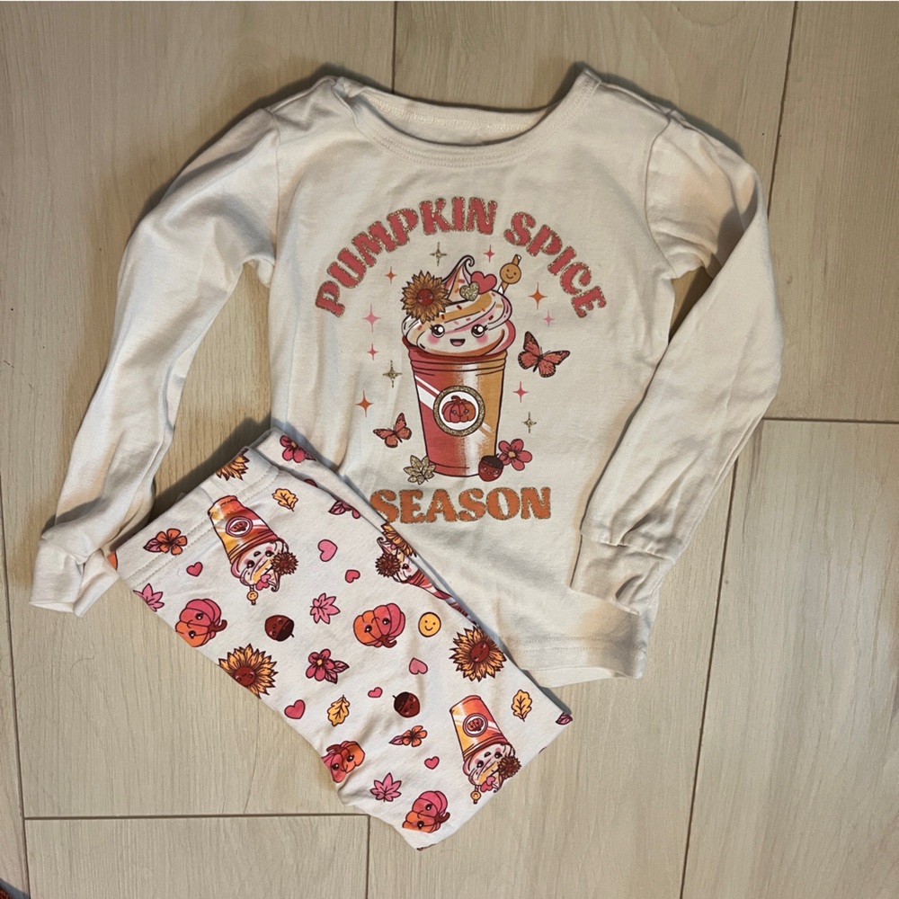 BUNDLE of Autumn and Halloween kids pjs/matching sets (2T)